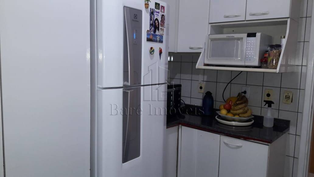 Apartamento à venda com 3 quartos, 85m² - Foto 23