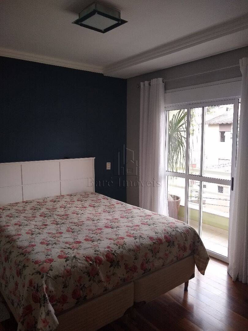 Sobrado à venda com 3 quartos, 174m² - Foto 4