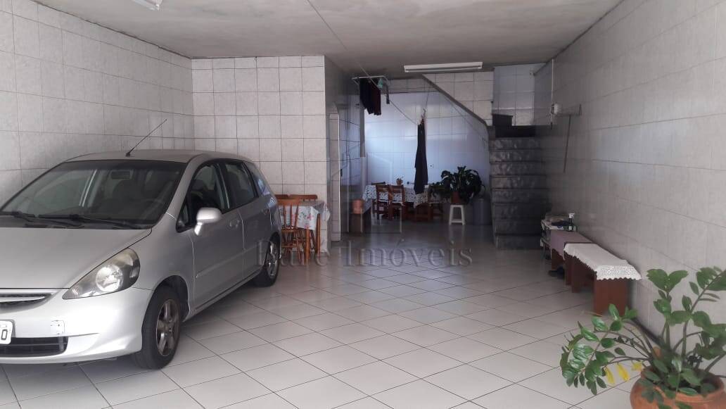 Sobrado à venda com 3 quartos, 220m² - Foto 17