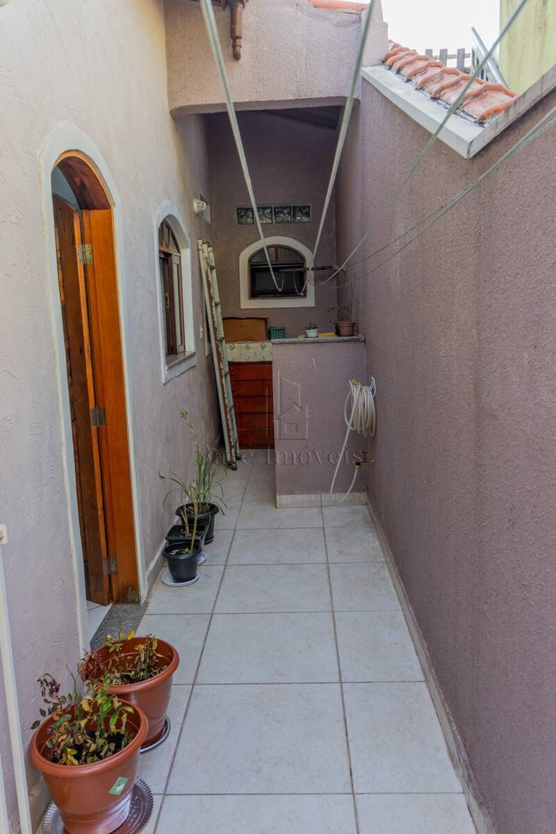 Sobrado à venda com 3 quartos, 228m² - Foto 9