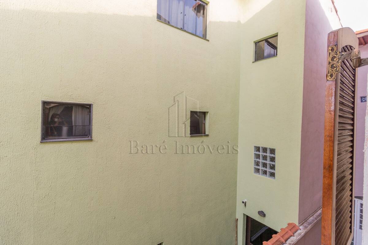 Sobrado à venda com 3 quartos, 228m² - Foto 40