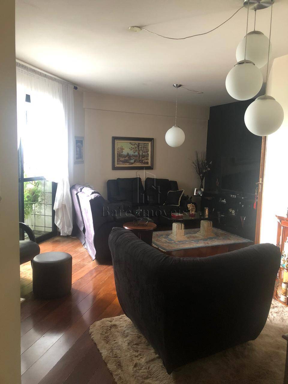 Apartamento à venda com 3 quartos, 140m² - Foto 1