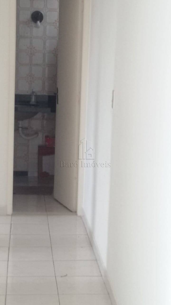 Apartamento à venda com 2 quartos, 60m² - Foto 7