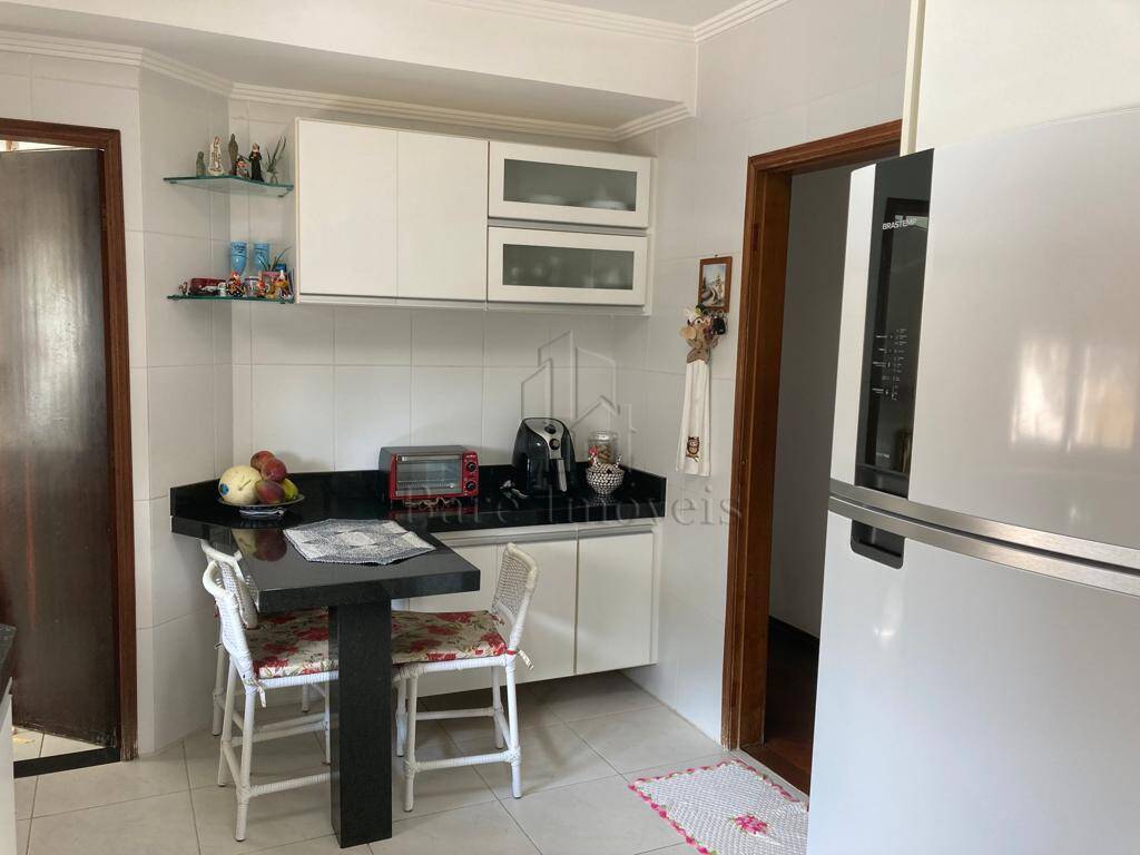 Apartamento à venda com 4 quartos, 127m² - Foto 12