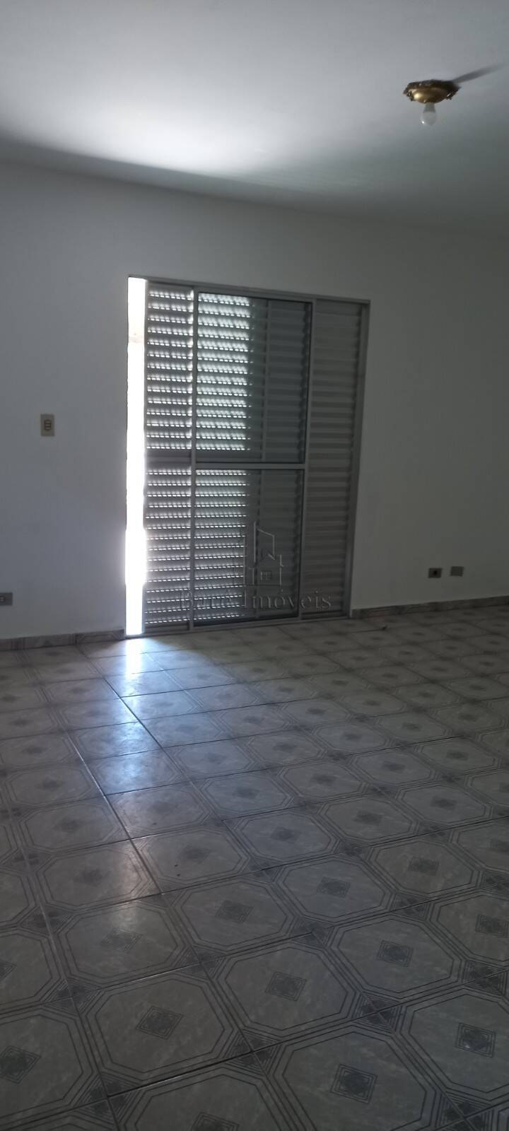 Sobrado à venda com 3 quartos, 200m² - Foto 8