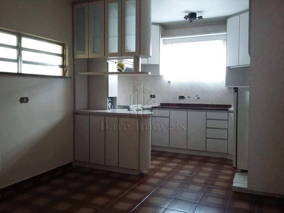 Sobrado à venda com 2 quartos, 188m² - Foto 8