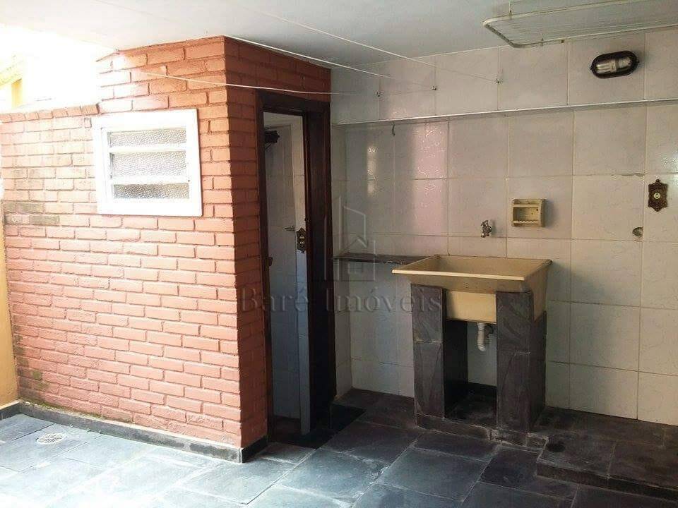 Sobrado à venda com 2 quartos, 188m² - Foto 13