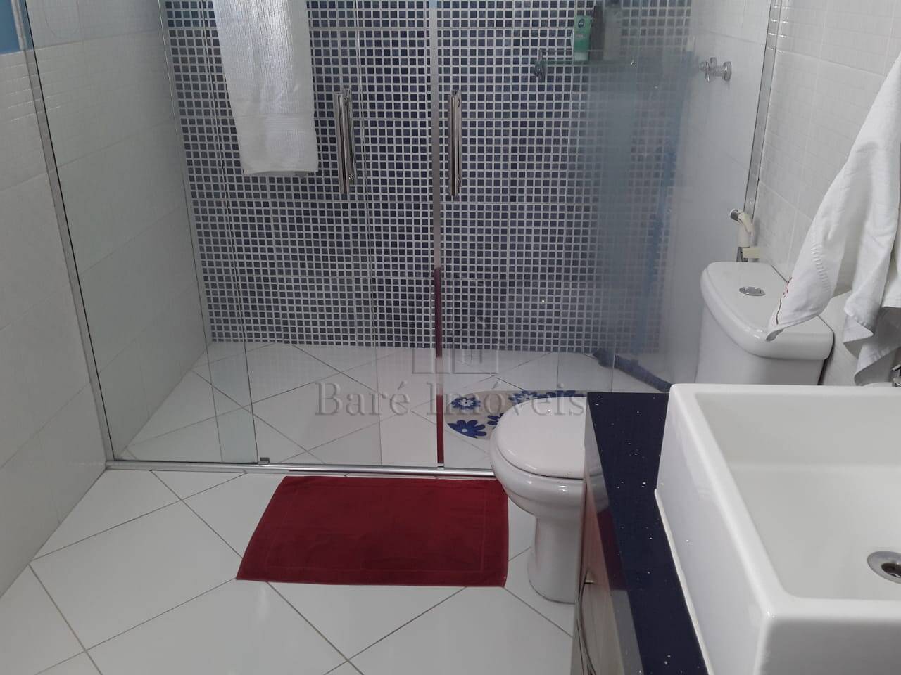 Sobrado à venda com 3 quartos, 189m² - Foto 2