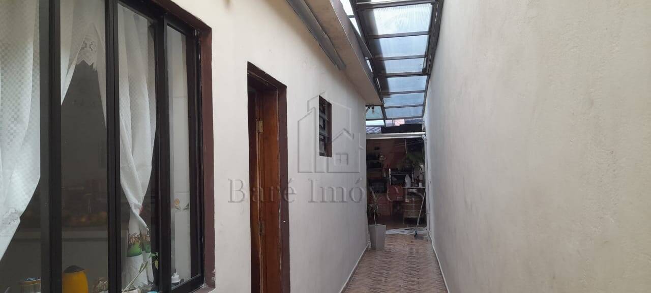 Casa à venda com 4 quartos, 160m² - Foto 40