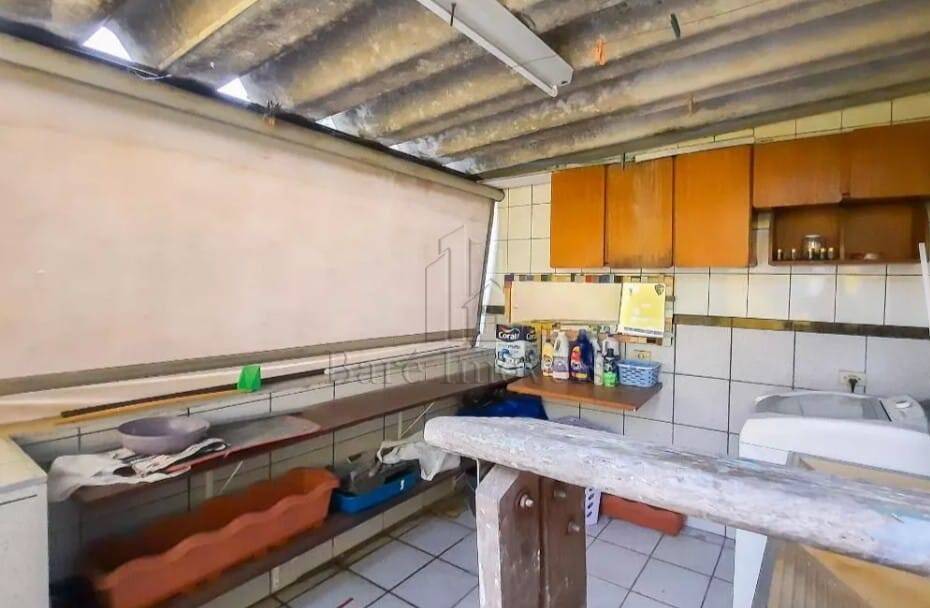 Sobrado à venda com 3 quartos, 100m² - Foto 3