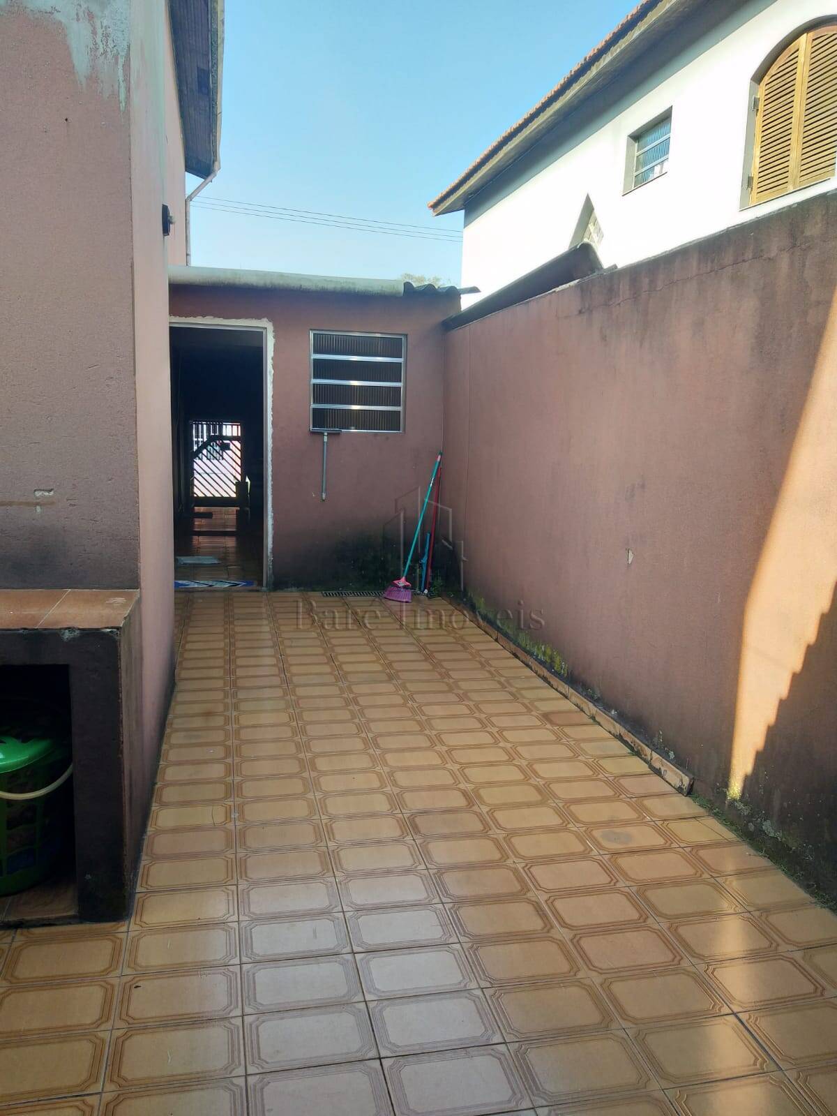 Sobrado à venda com 2 quartos, 140m² - Foto 15