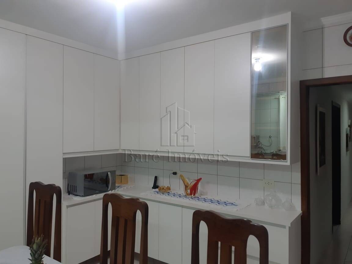 Casa à venda com 3 quartos, 140m² - Foto 5