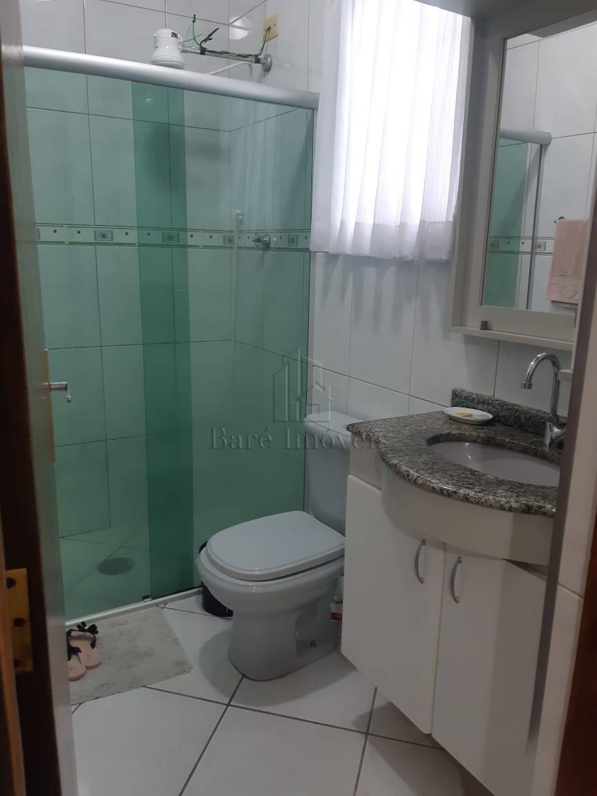 Casa à venda com 3 quartos, 140m² - Foto 10