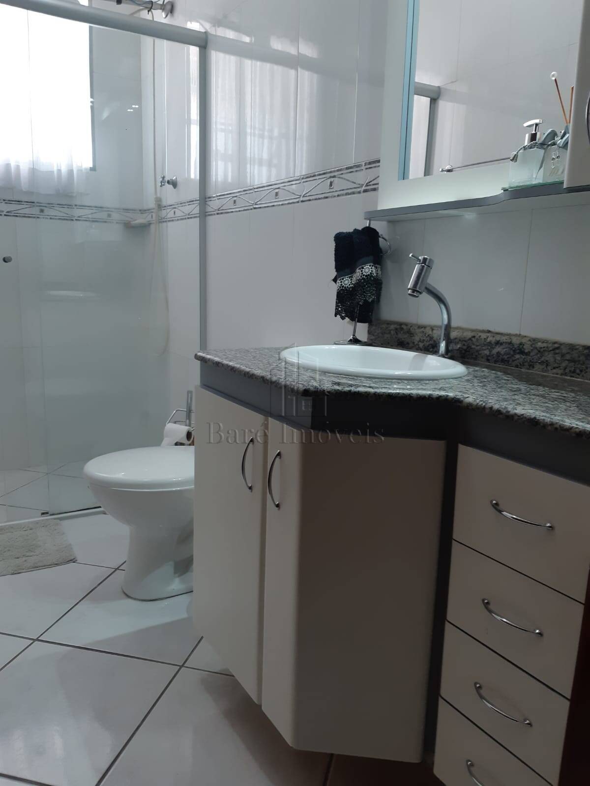 Casa à venda com 3 quartos, 140m² - Foto 14