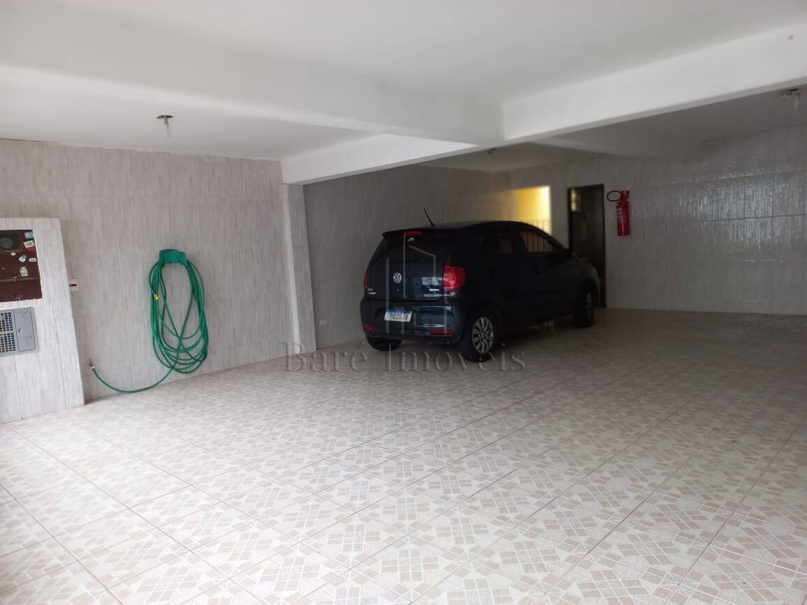 Casa à venda com 3 quartos, 196m² - Foto 2