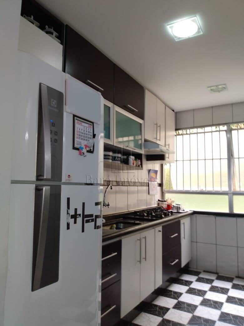 Apartamento à venda com 3 quartos, 96m² - Foto 6