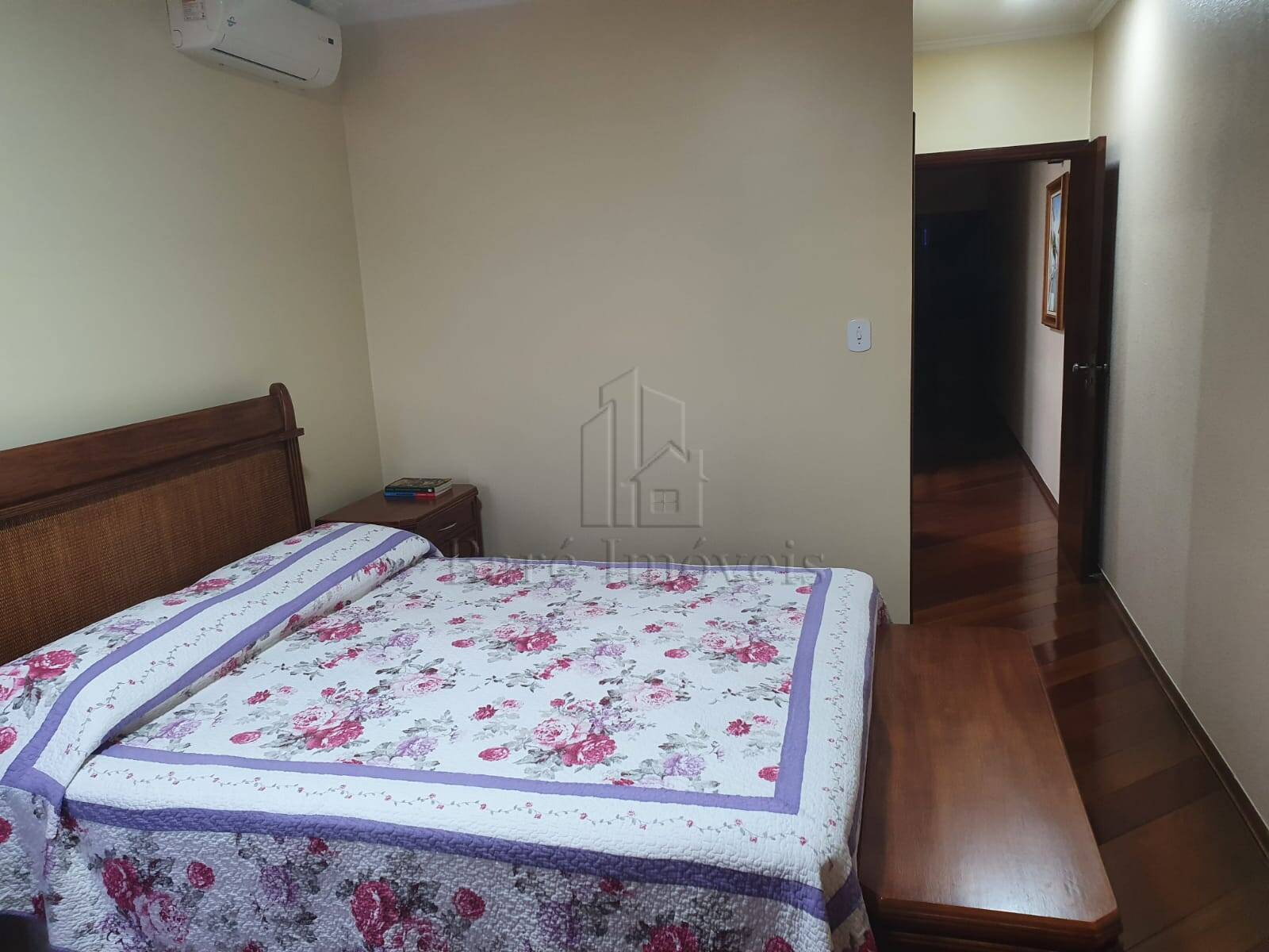 Sobrado à venda com 3 quartos, 202m² - Foto 18