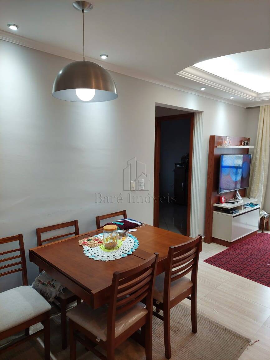 Apartamento à venda com 2 quartos, 70m² - Foto 7