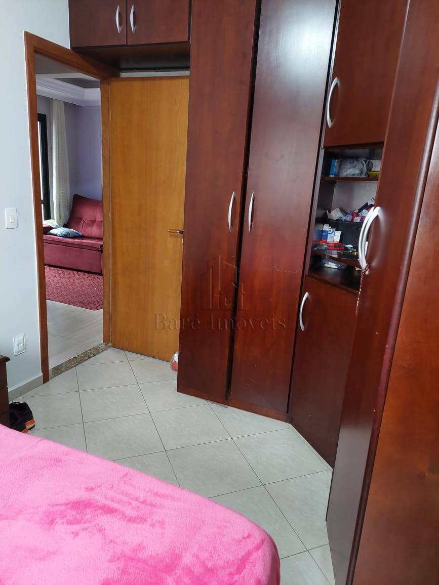 Apartamento à venda com 2 quartos, 70m² - Foto 13