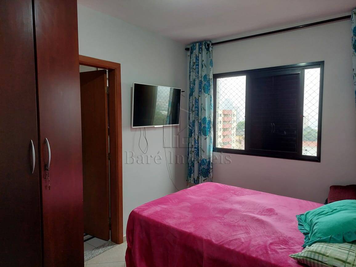 Apartamento à venda com 2 quartos, 70m² - Foto 16