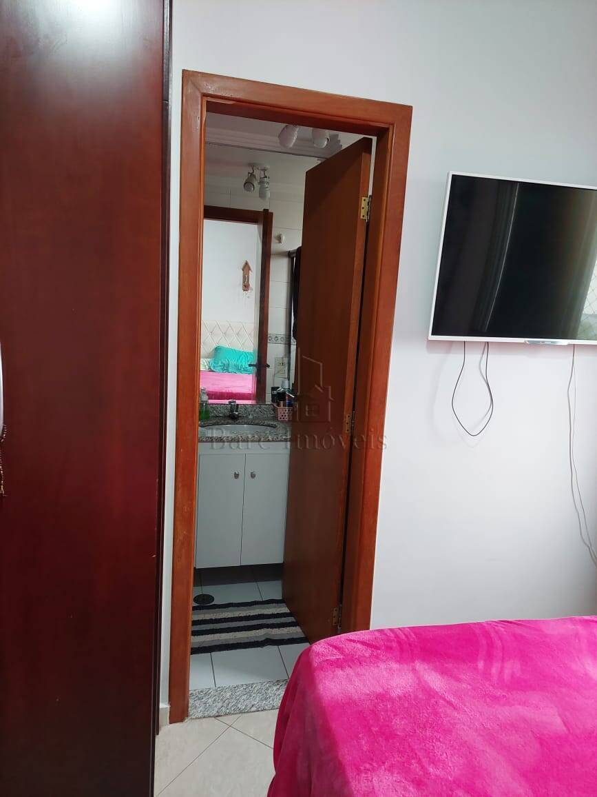 Apartamento à venda com 2 quartos, 70m² - Foto 14