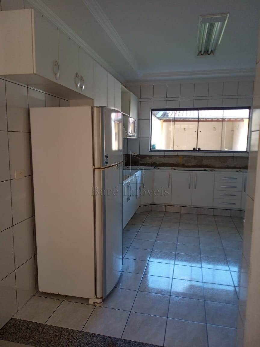 Sobrado à venda com 3 quartos, 228m² - Foto 19