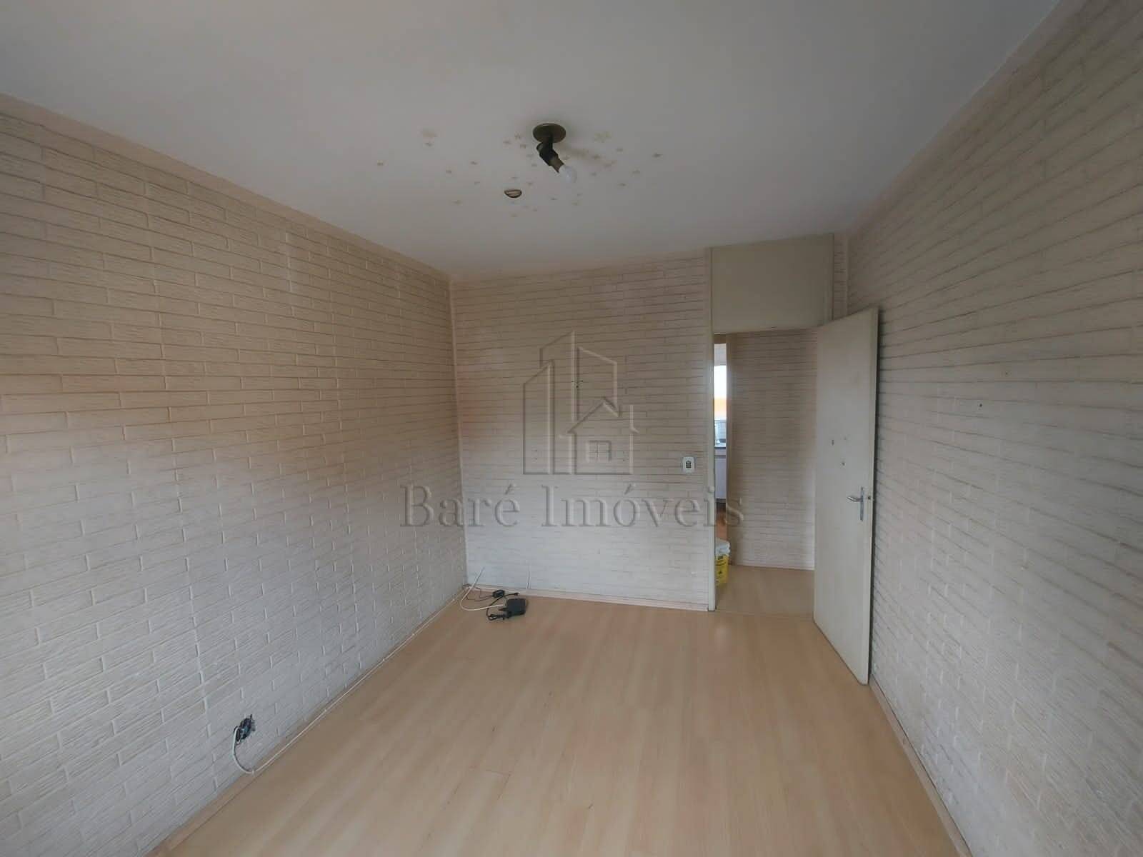 Apartamento à venda com 3 quartos, 70m² - Foto 18