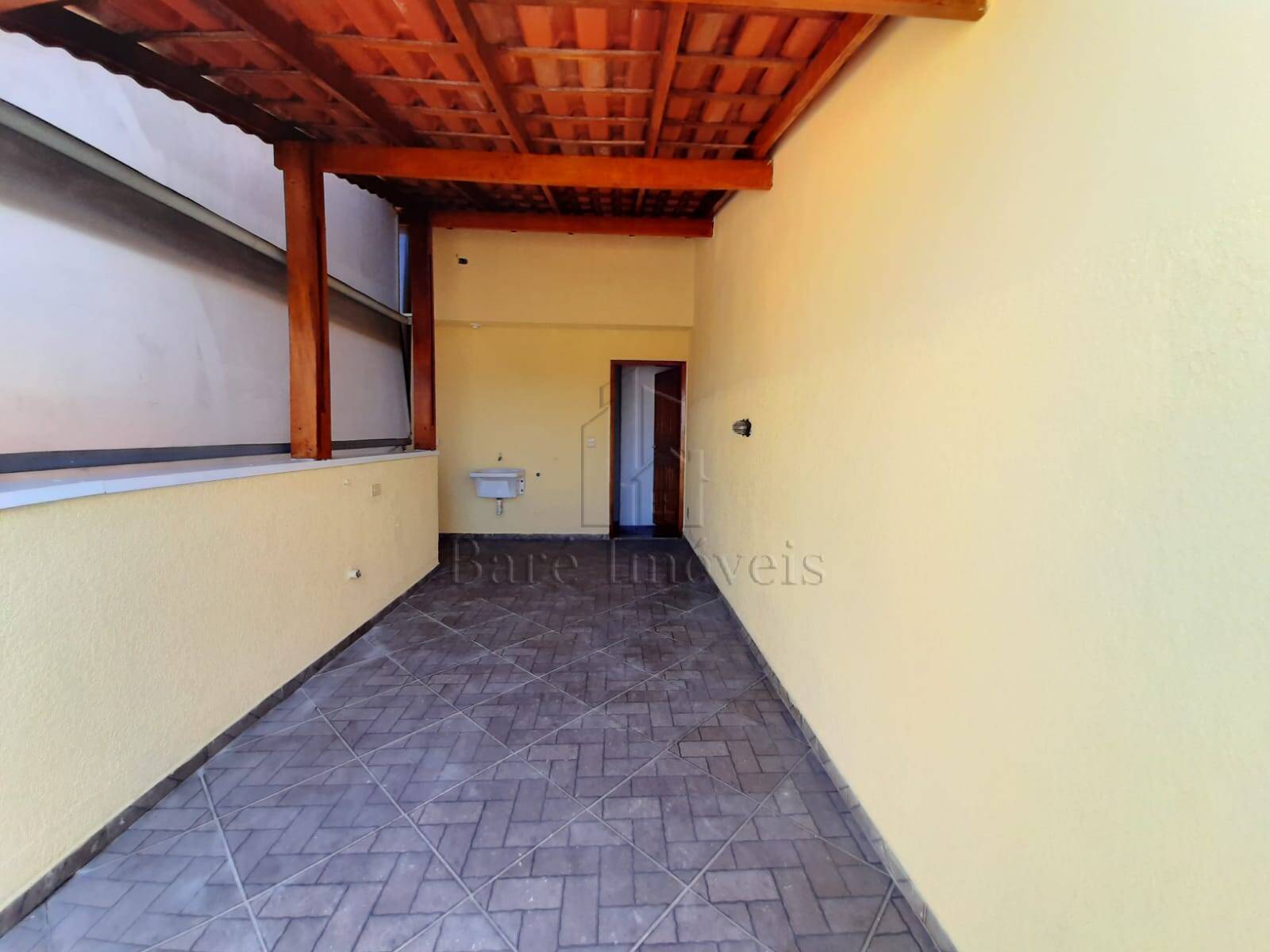 Apartamento à venda com 2 quartos, 80m² - Foto 2