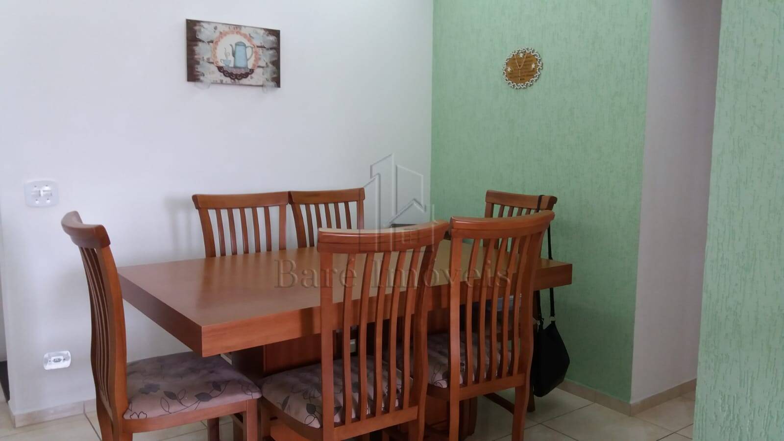 Apartamento à venda com 3 quartos, 72m² - Foto 1