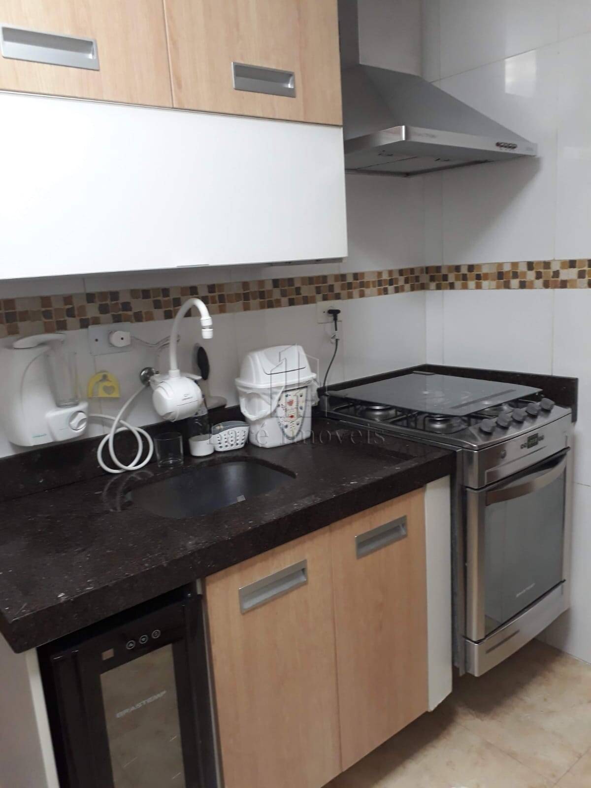 Apartamento à venda com 3 quartos, 70m² - Foto 7