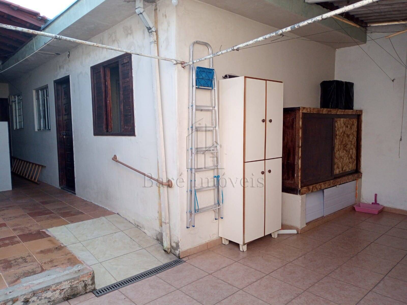 Casa à venda com 3 quartos, 187m² - Foto 9