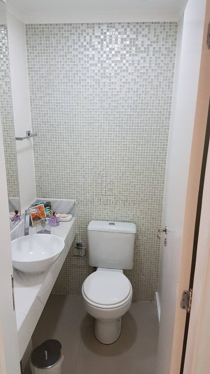 Apartamento à venda com 3 quartos, 130m² - Foto 4