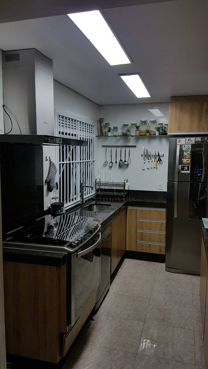 Apartamento à venda com 3 quartos, 130m² - Foto 5