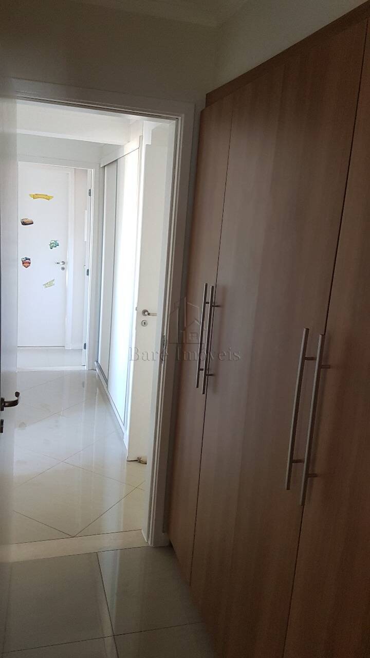 Apartamento à venda com 3 quartos, 130m² - Foto 3