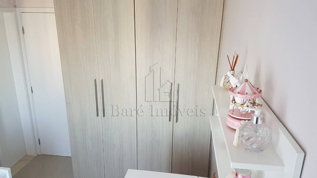 Apartamento à venda com 3 quartos, 130m² - Foto 18