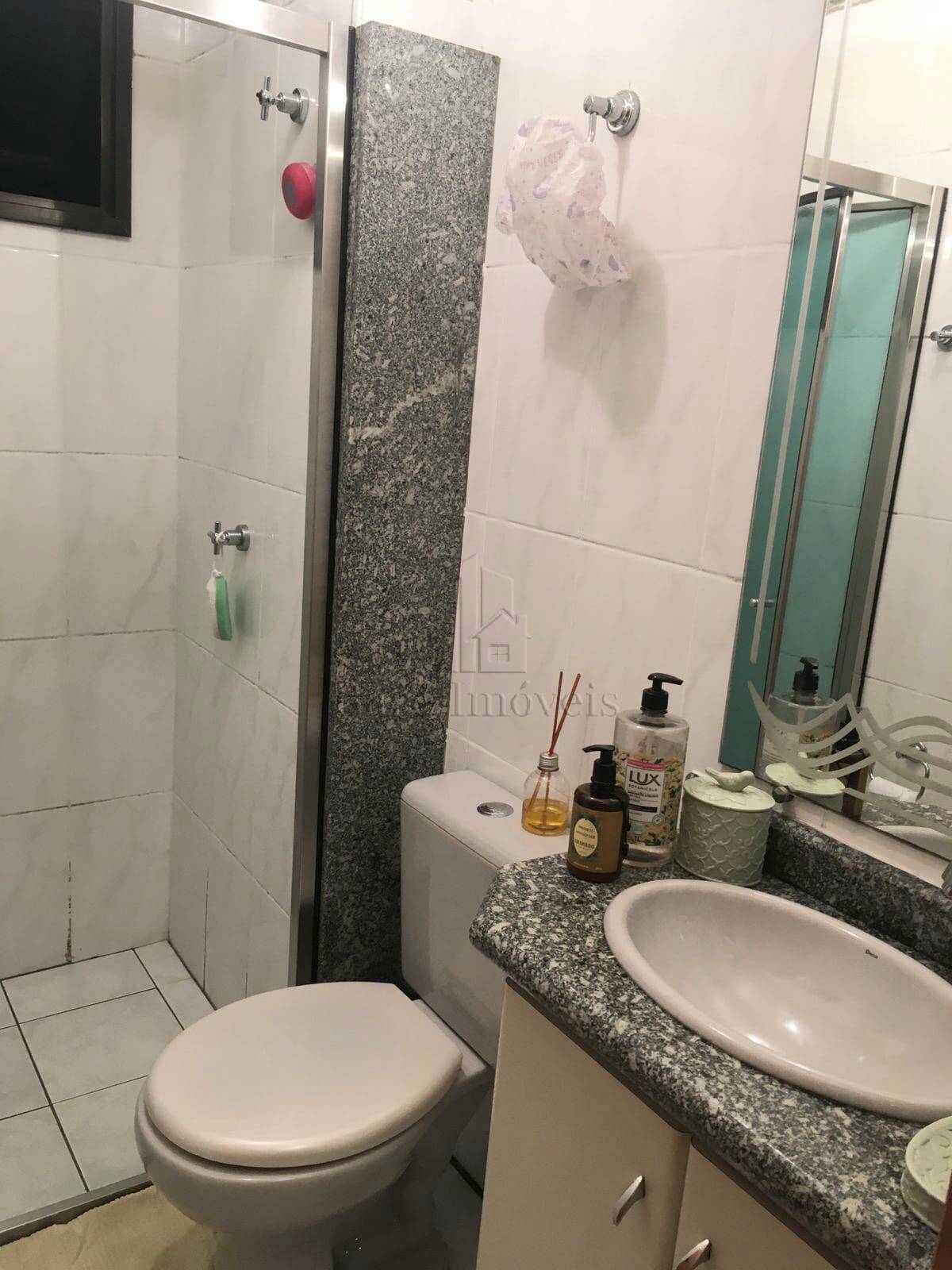 Apartamento à venda com 2 quartos, 61m² - Foto 12