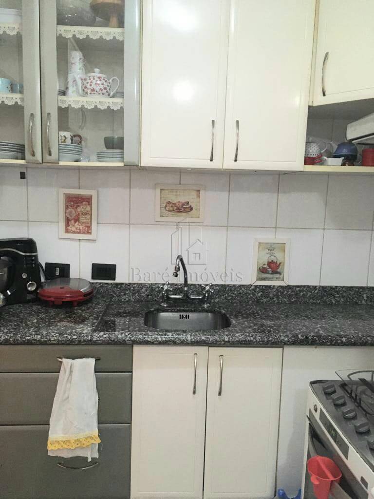 Apartamento à venda com 2 quartos, 61m² - Foto 17