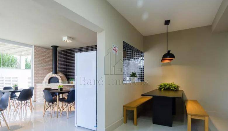 Apartamento à venda com 2 quartos, 50m² - Foto 14