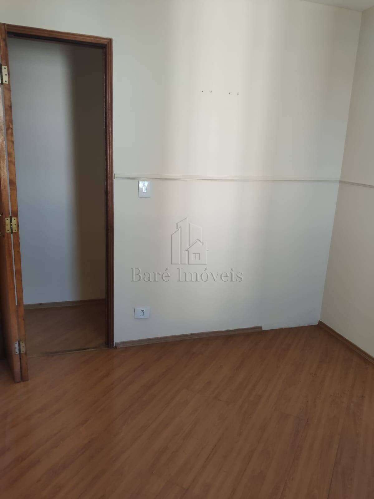 Apartamento à venda com 2 quartos, 60m² - Foto 5