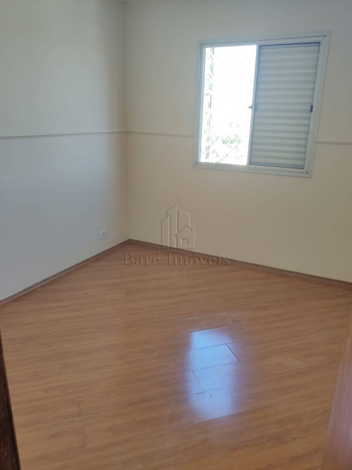 Apartamento à venda com 2 quartos, 60m² - Foto 11