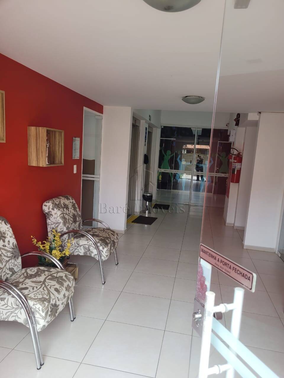 Apartamento à venda com 2 quartos, 60m² - Foto 1