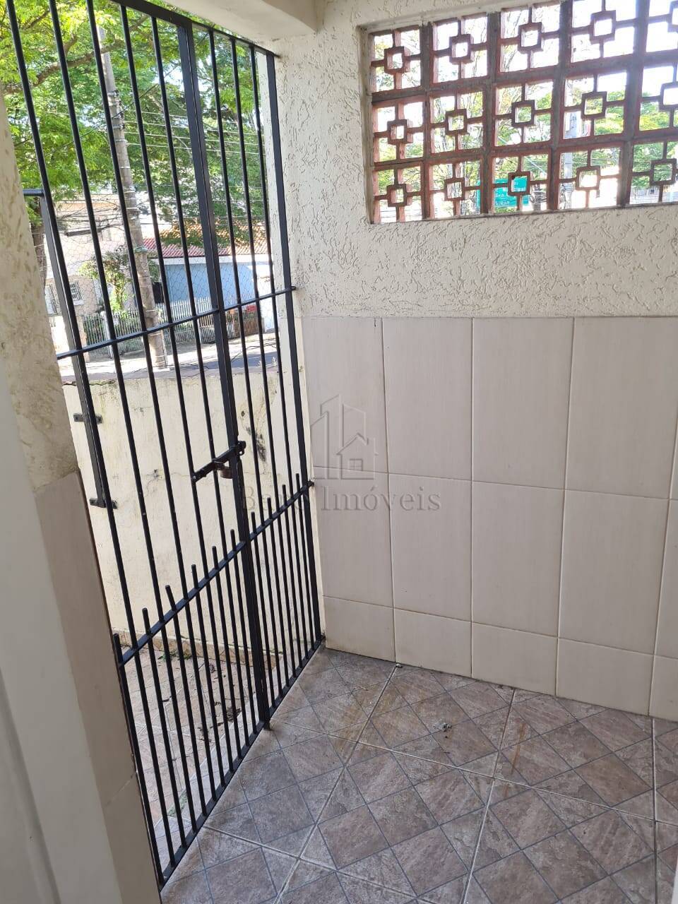 Sobrado à venda com 2 quartos, 70m² - Foto 18