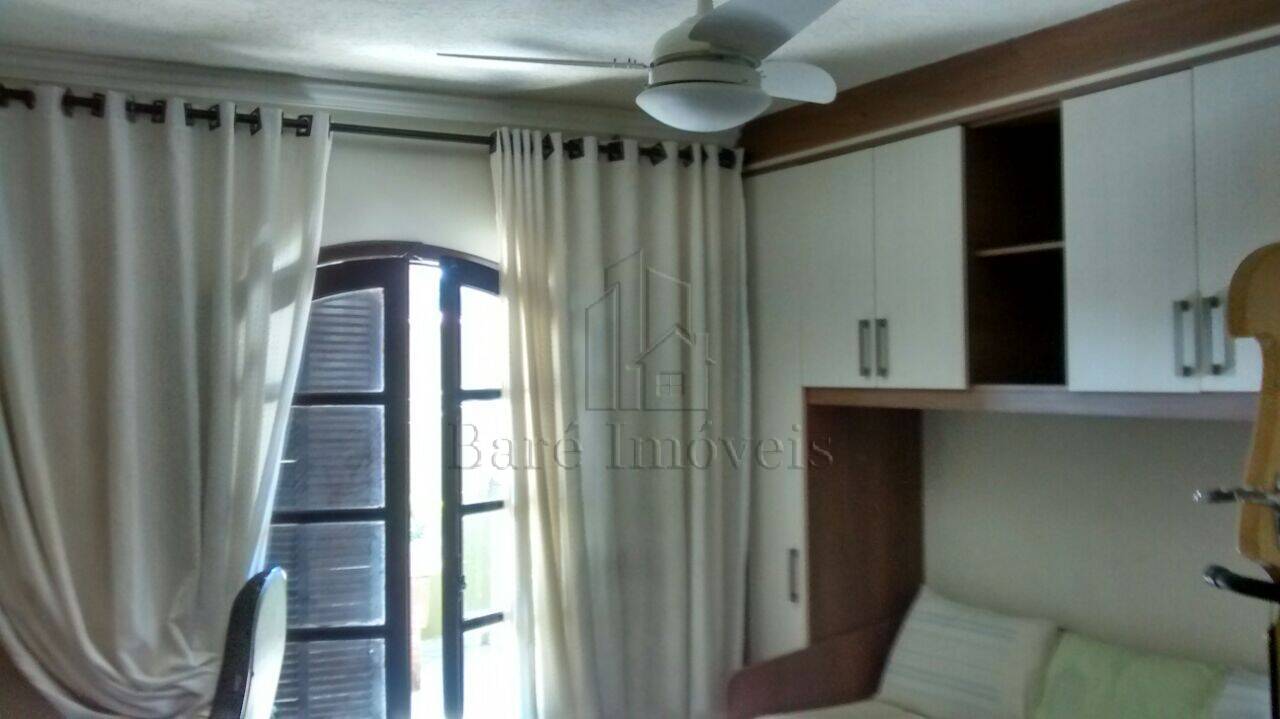 Sobrado à venda com 3 quartos, 180m² - Foto 3