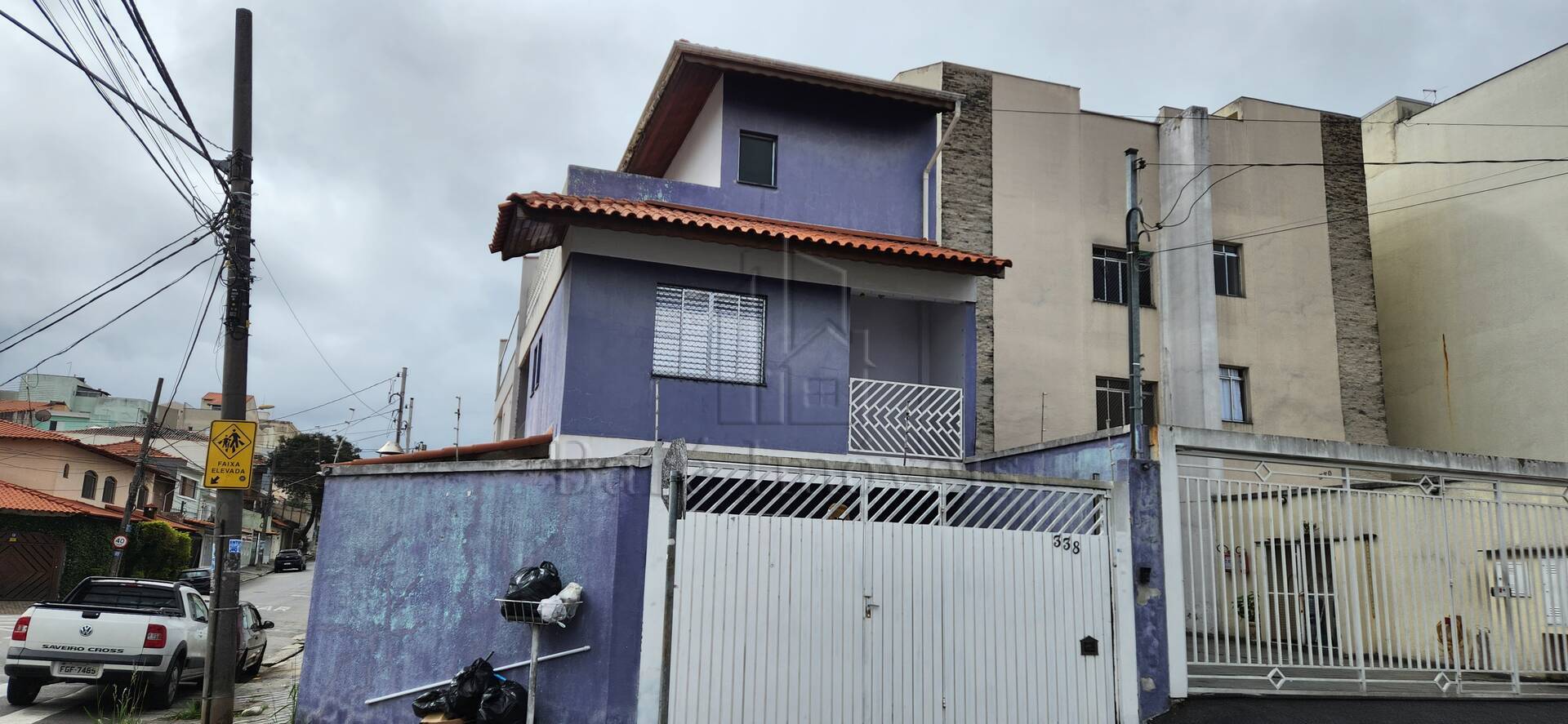 Sobrado à venda com 3 quartos, 125m² - Foto 1