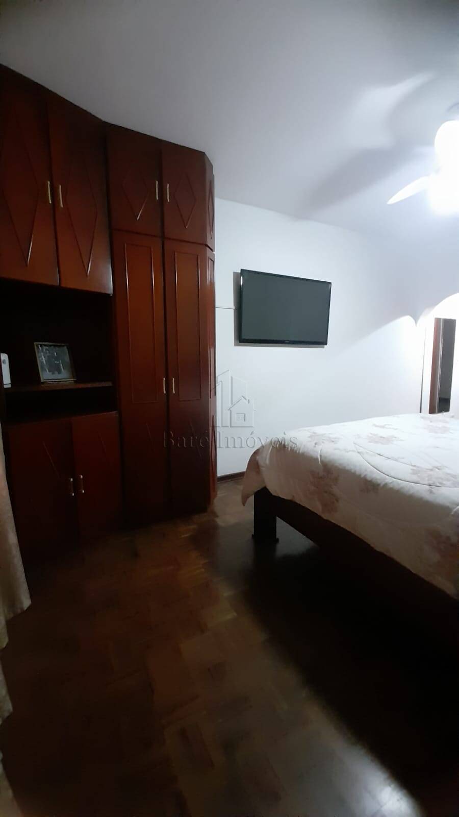 Sobrado à venda com 3 quartos, 244m² - Foto 8