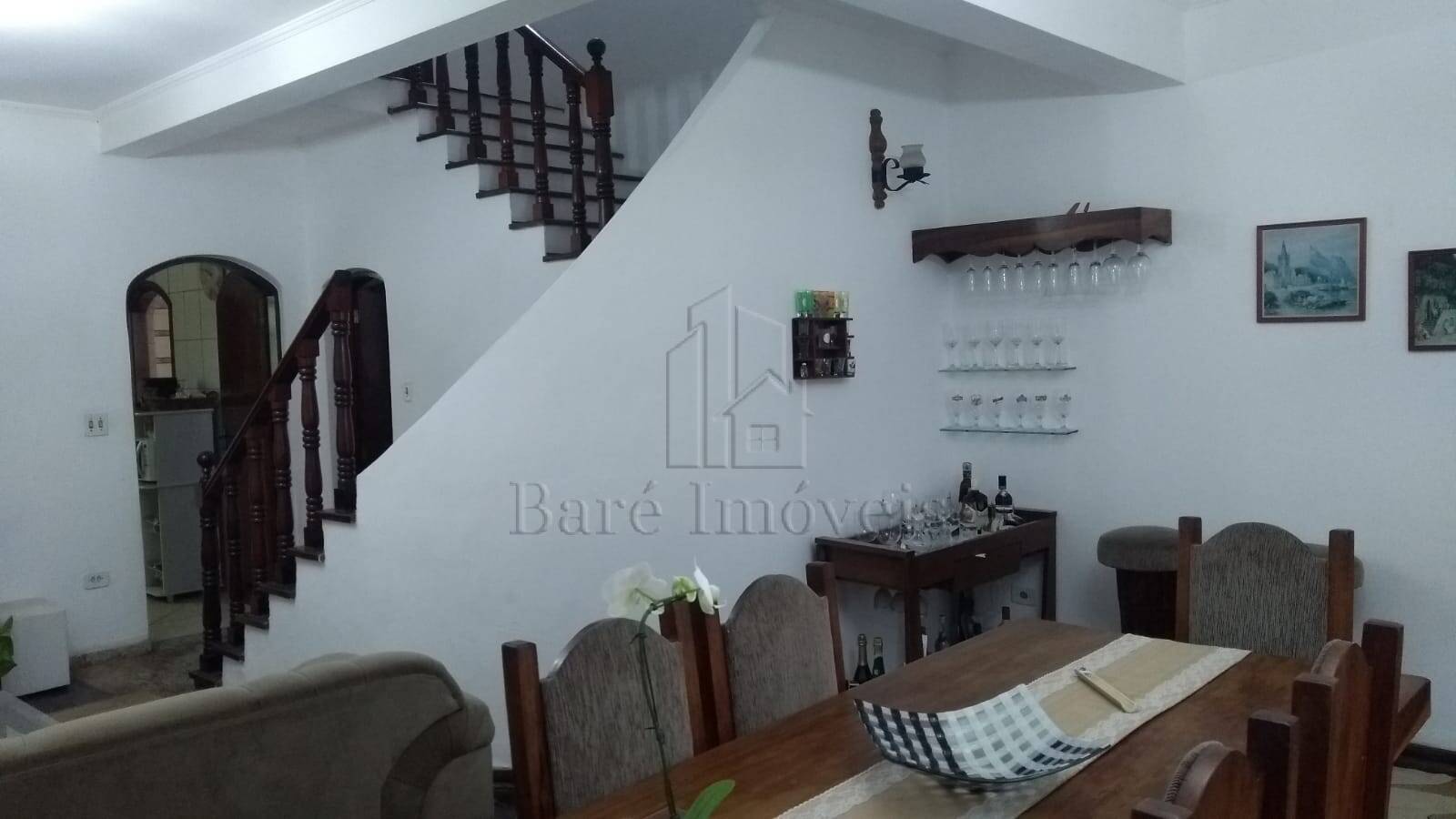 Sobrado à venda com 3 quartos, 125m² - Foto 1