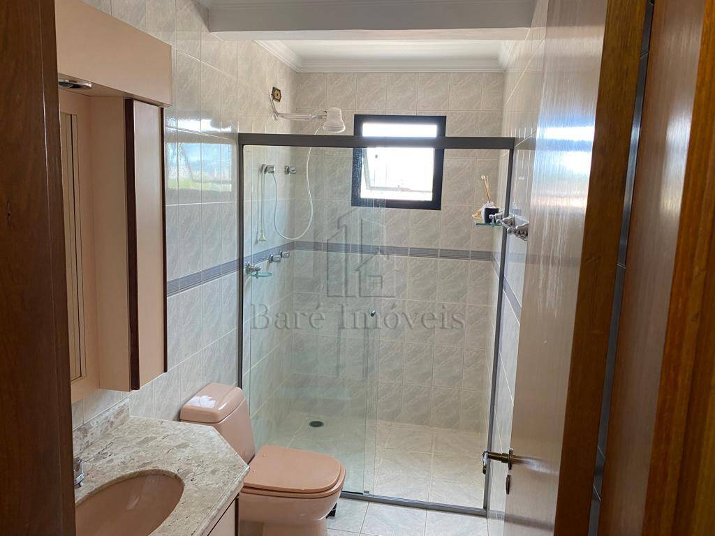 Apartamento à venda com 4 quartos, 185m² - Foto 17