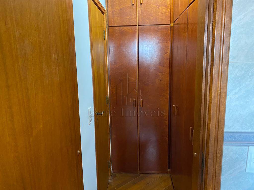 Apartamento à venda com 4 quartos, 185m² - Foto 18