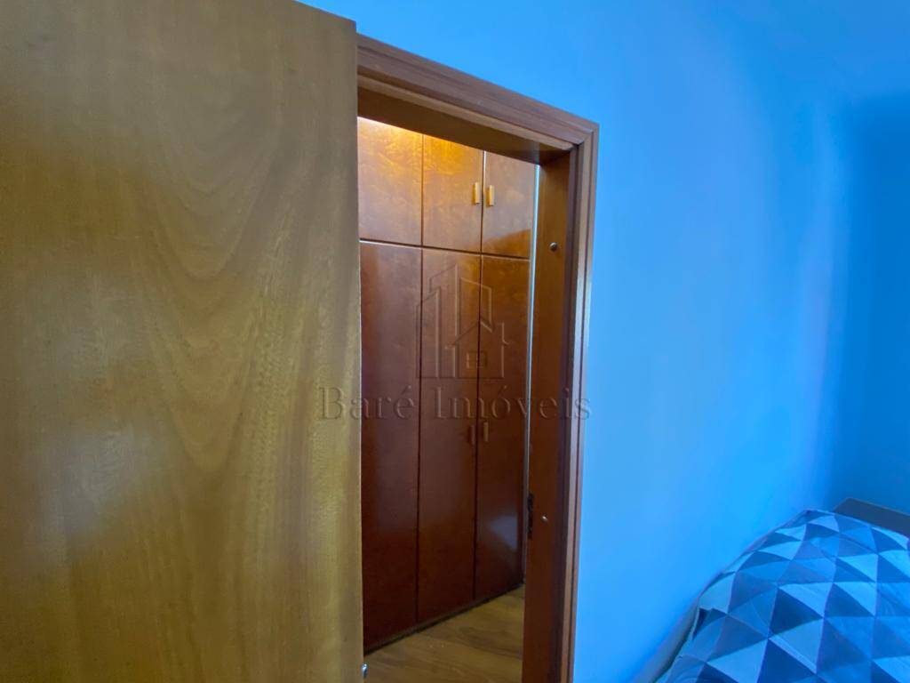 Apartamento à venda com 4 quartos, 185m² - Foto 30