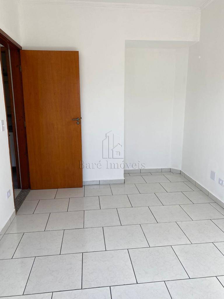 Apartamento à venda com 2 quartos, 55m² - Foto 3